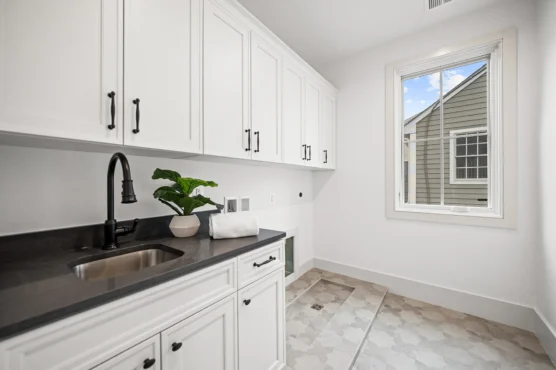 3700 Sqft New Home Oakley laundry / utility room