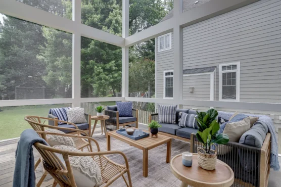 Luxury Home Plan, The Seabrook, screened-in vaulted patio