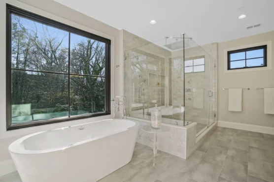 New Home Builder in Arlington Cali Style Primary Bathroom