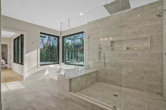 New Home Builder in Arlington Cali Style Primary Bathroom Windows