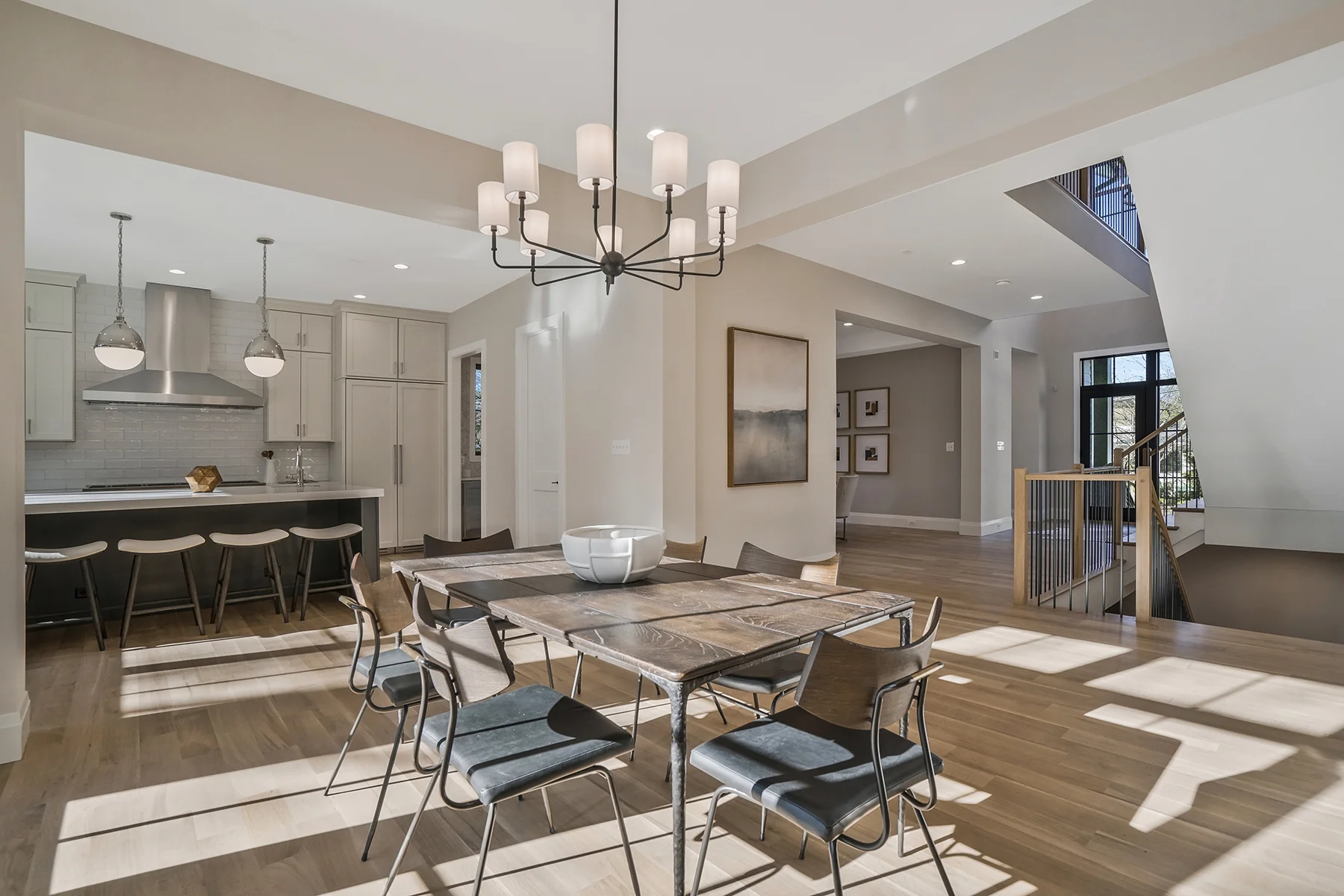 New Home Builder in Arlington Cali Style Open dining area