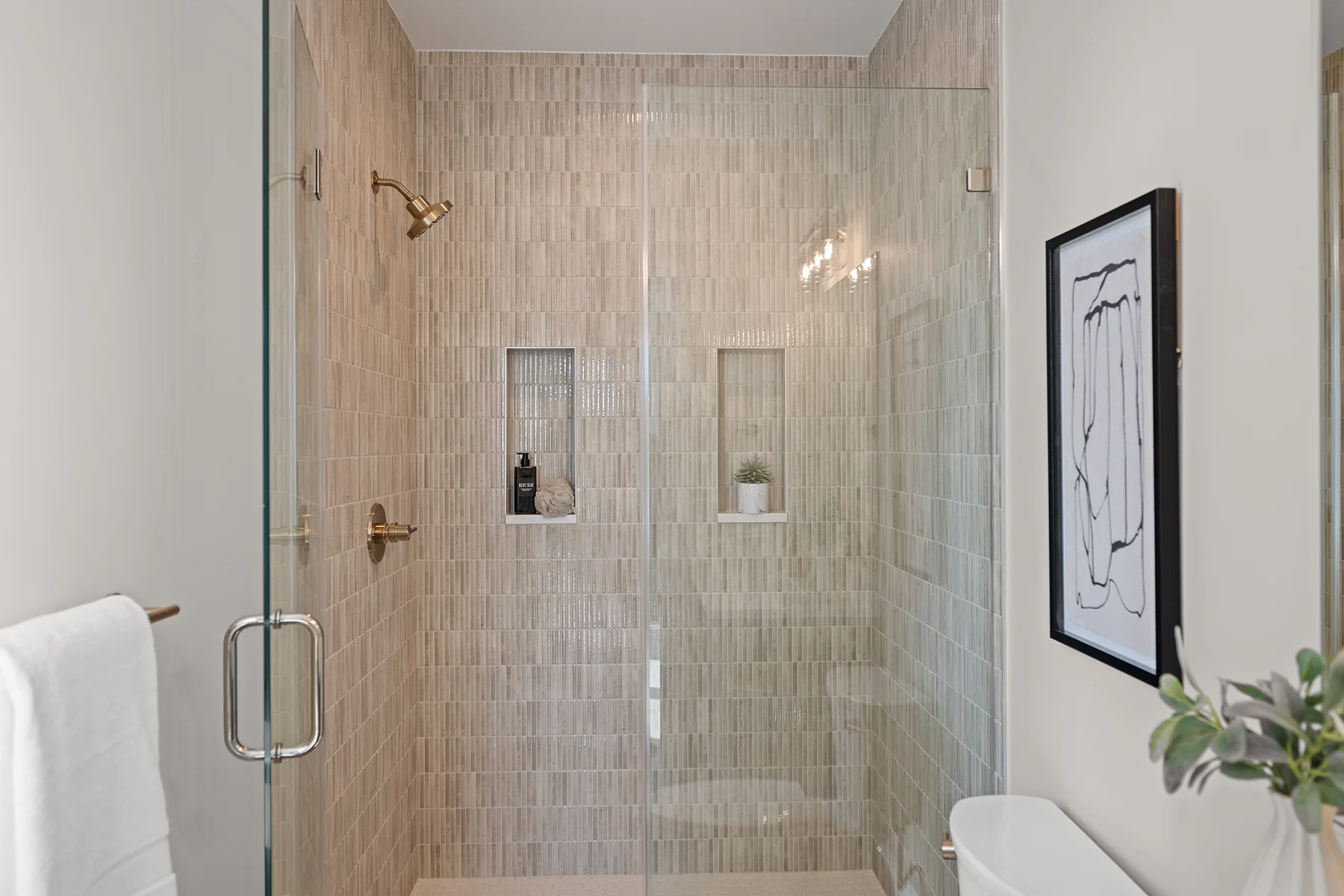 New Home Plan Potomac shower