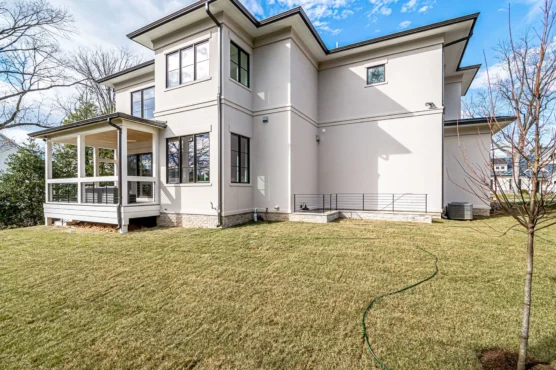 Ten Foot Ceilings, Arlington Luxury Home Plan, Ridgeview backyard view