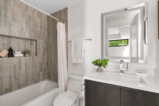 54 703njacksonstrealestate0054