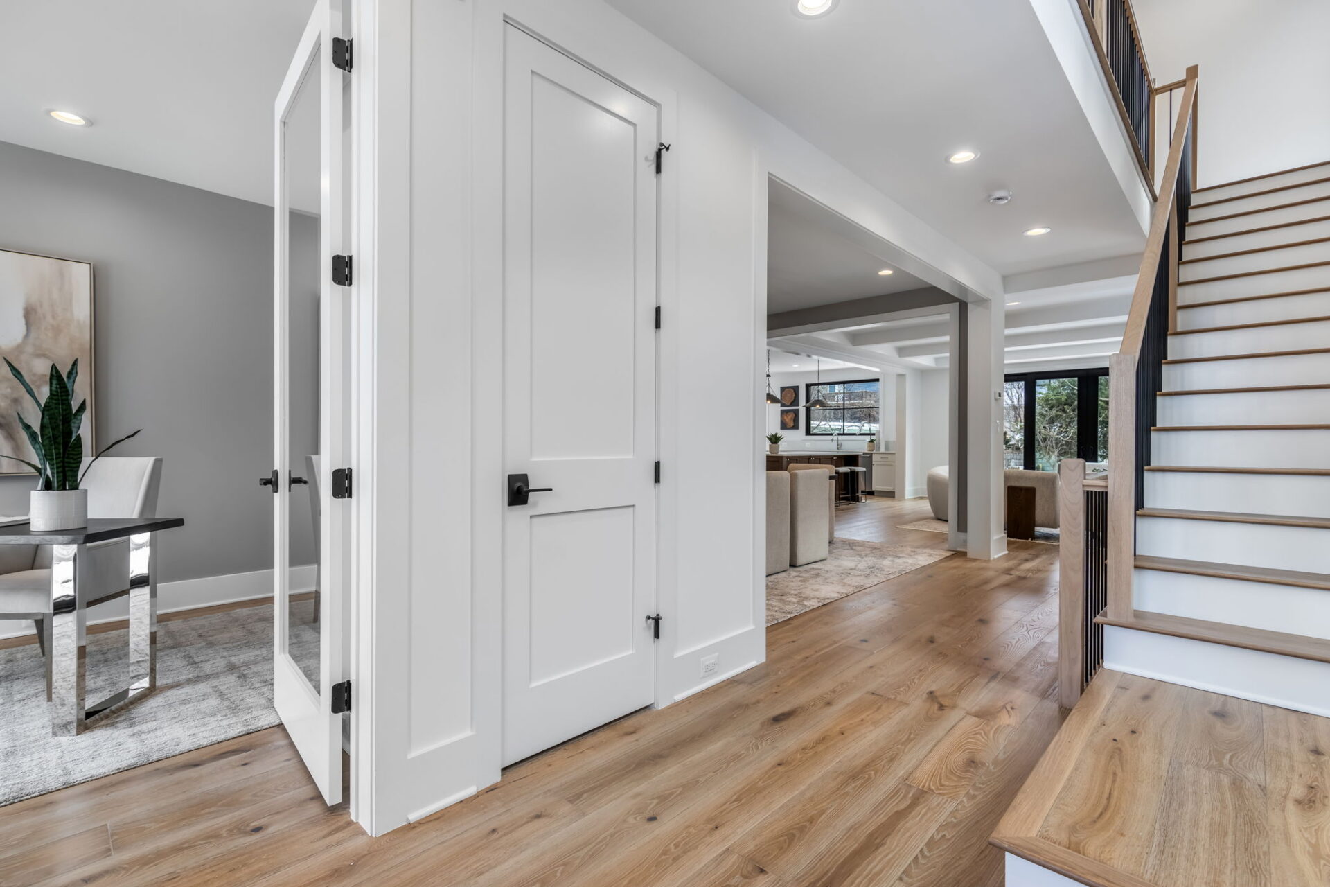 18 Web Or Mls 5206 12sth St N 005