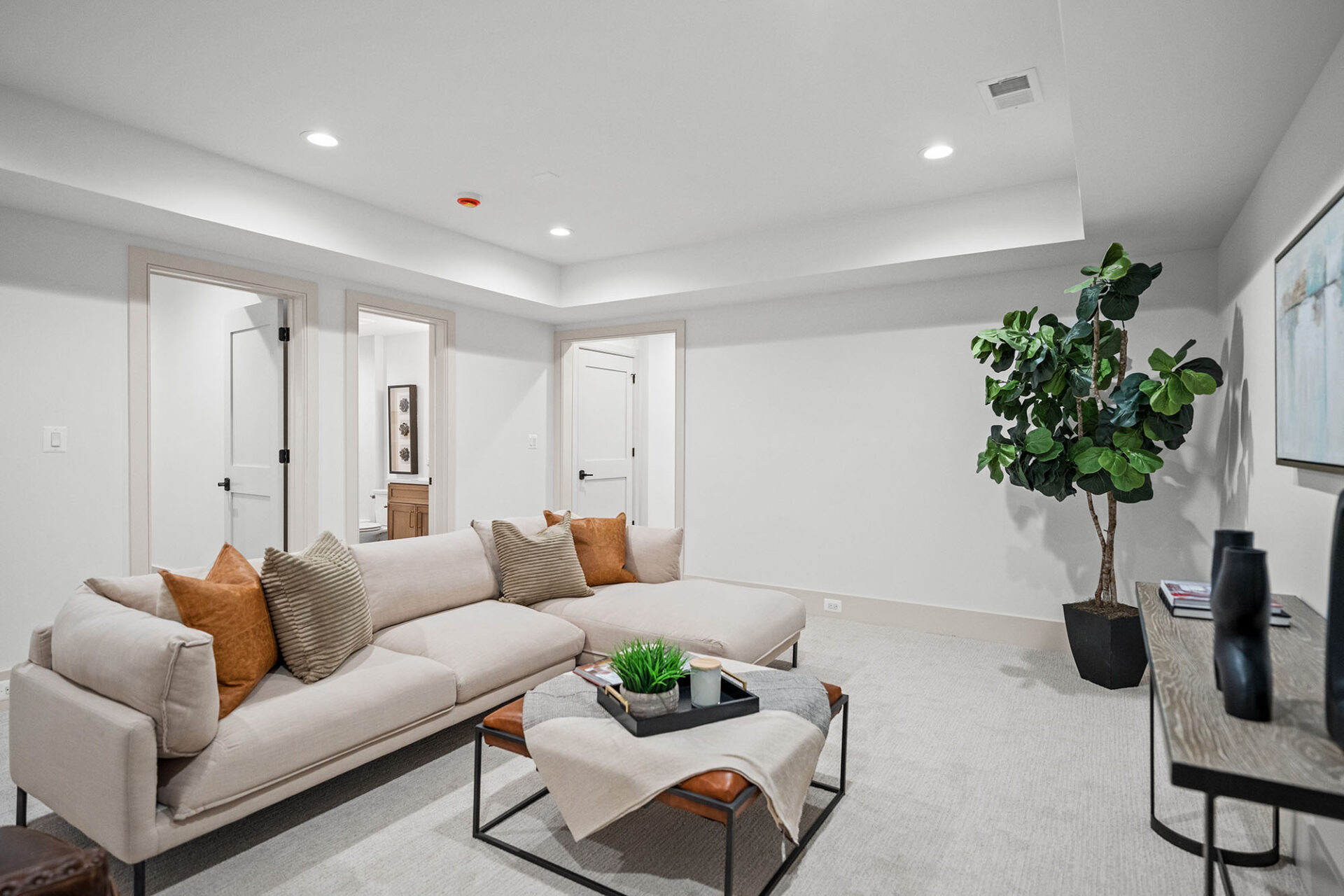 2133 N Oakland St Basement Rec Room 3