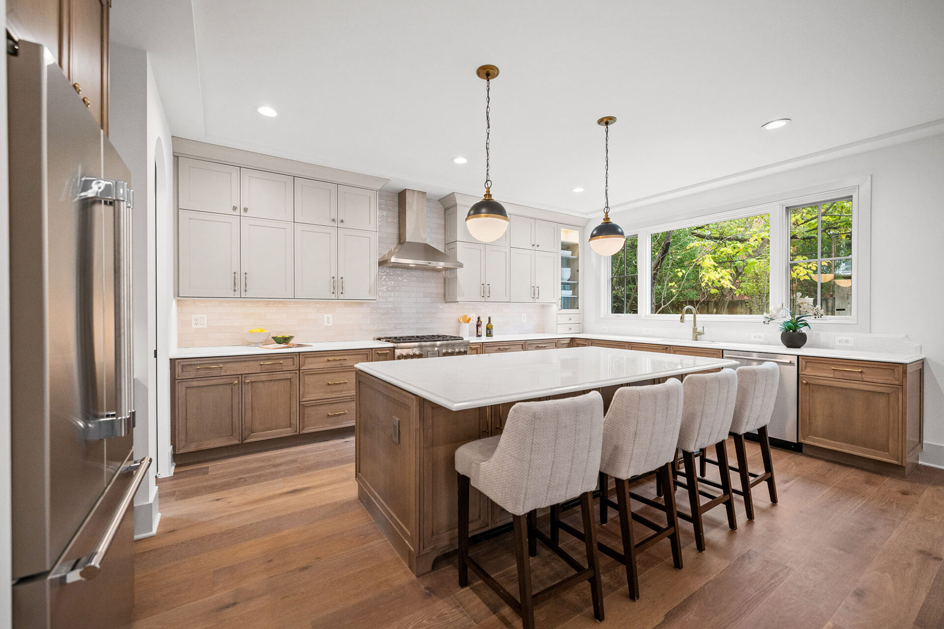 2133 N Oakland St Kitchen Island