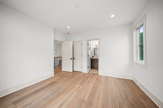 2133 N Oakland St Secondary Bed 2