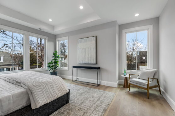 28 Web Or Mls 629 N Lincoln St 025