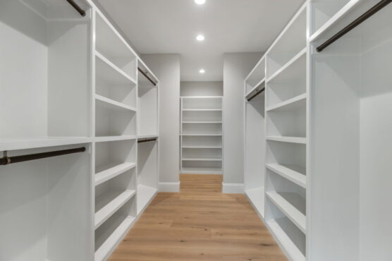 30 Web Or Mls 629 N Lincoln St 027