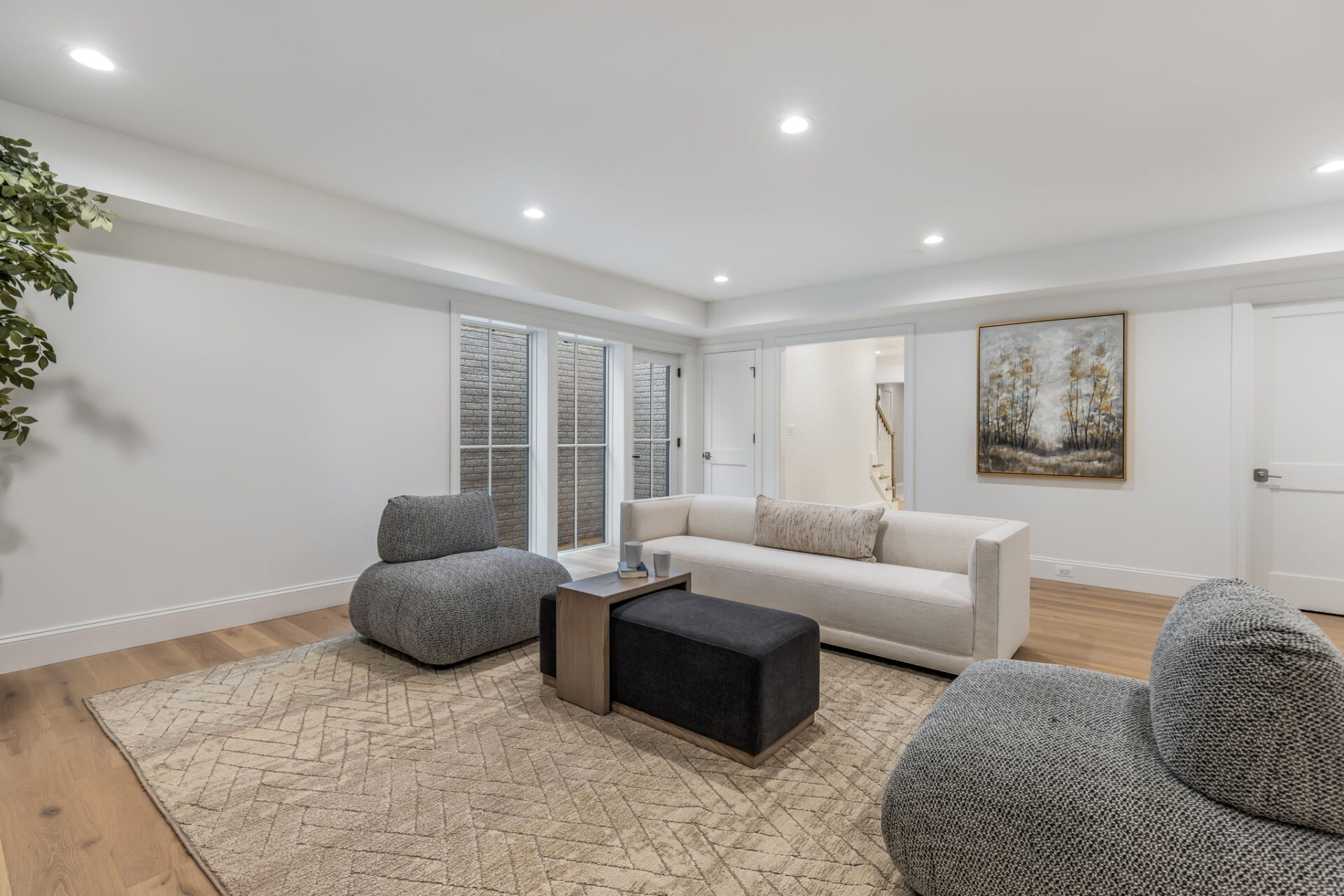 50 Web Or Mls 629 N Lincoln St 049