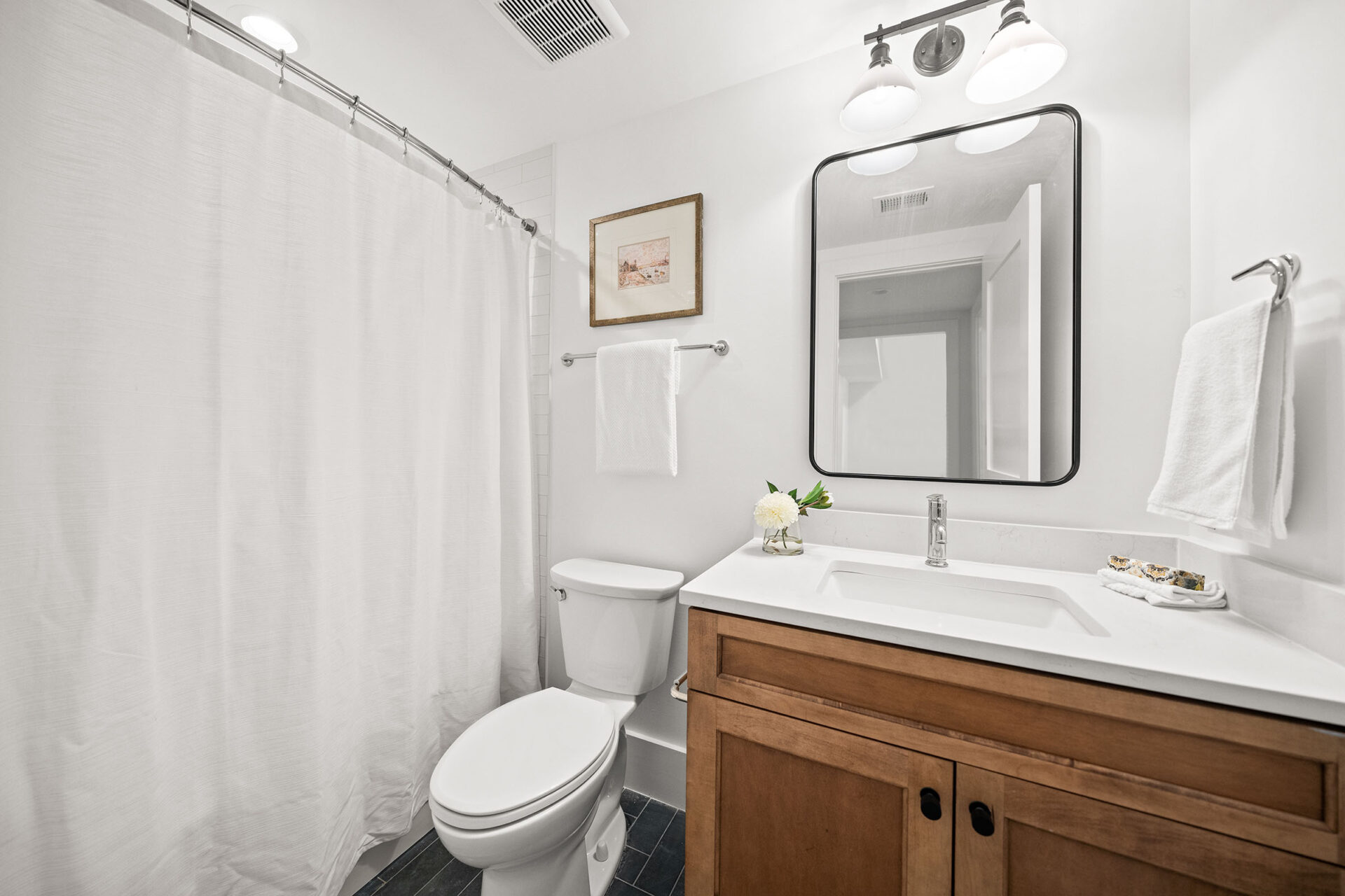 600 29th Rd S Basement Bath