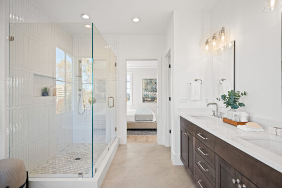 600 29th Rd S Primary Bath Shower