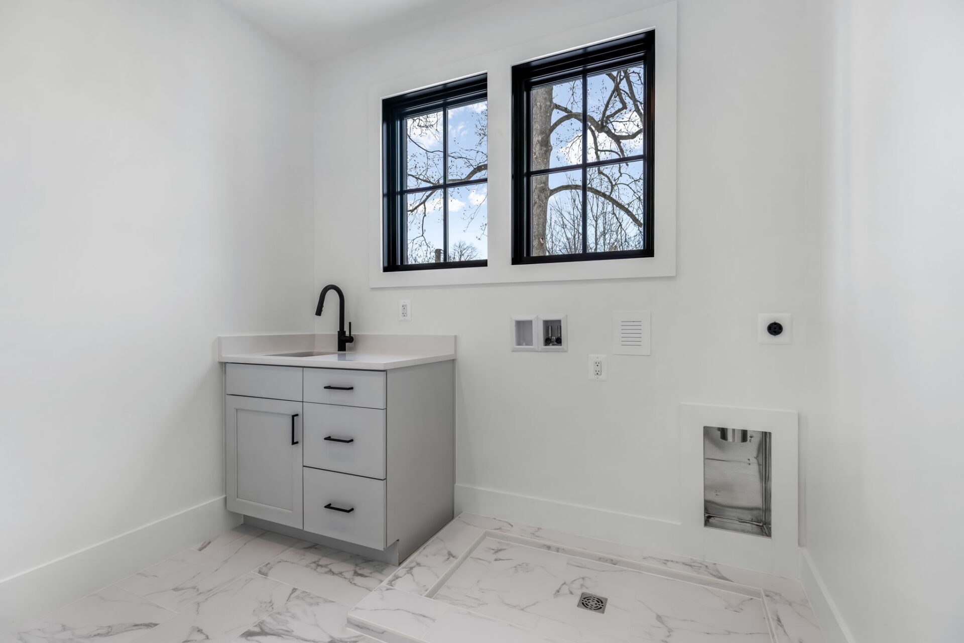 65 Web Or Mls 5206 12sth St N 052