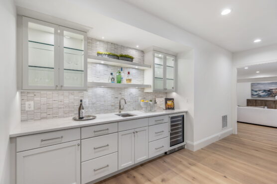 7 Web Or Mls 629 N Lincoln St 046