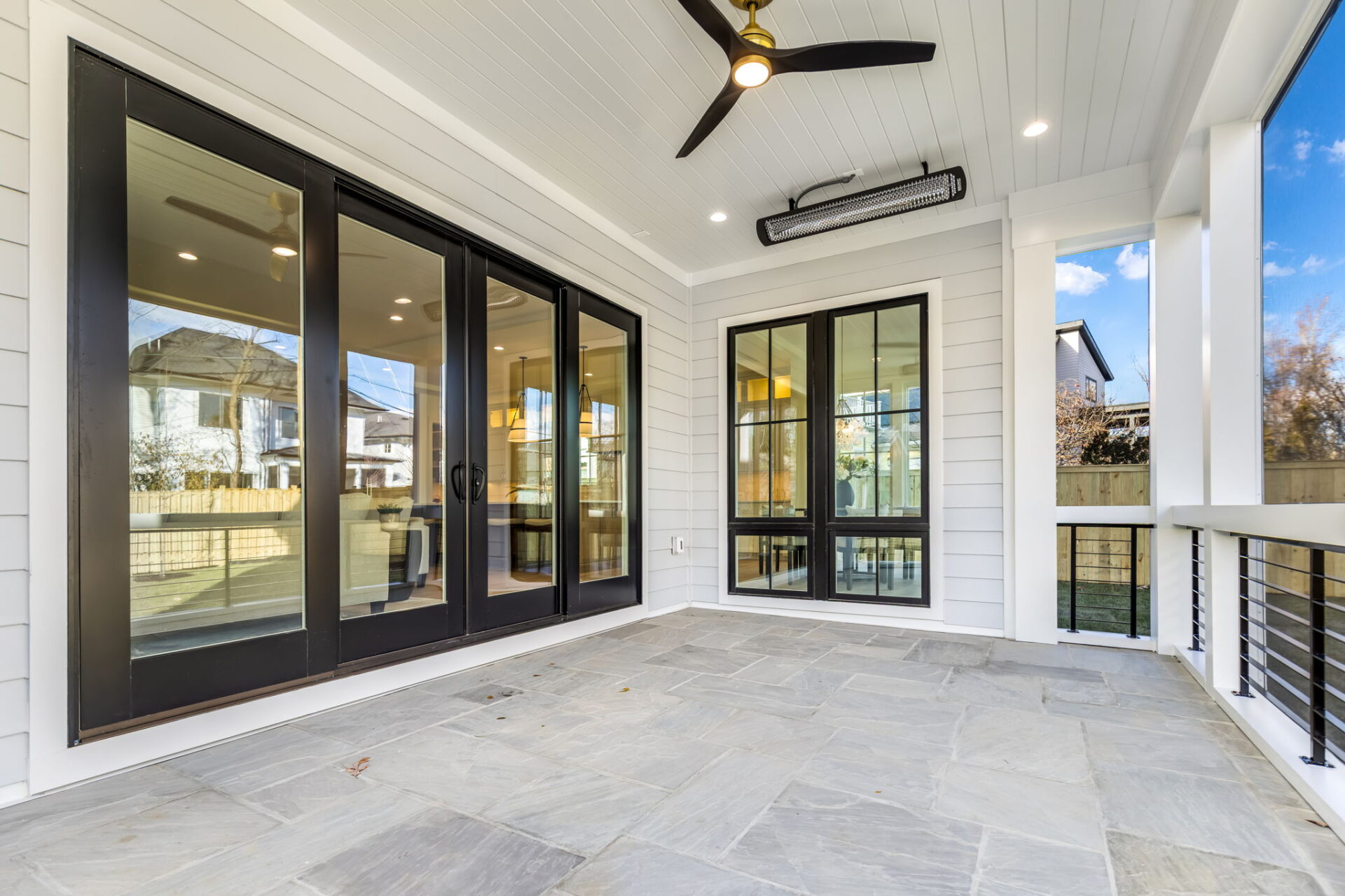 8 Web Or Mls 629 N Lincoln St 056