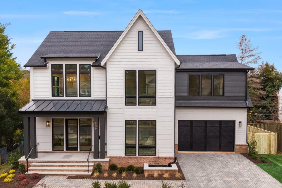 809 N Kenmore Featured