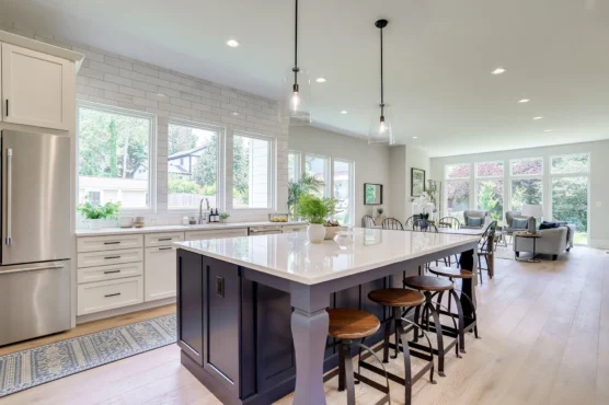 Classic Home Builder Kitchen 010