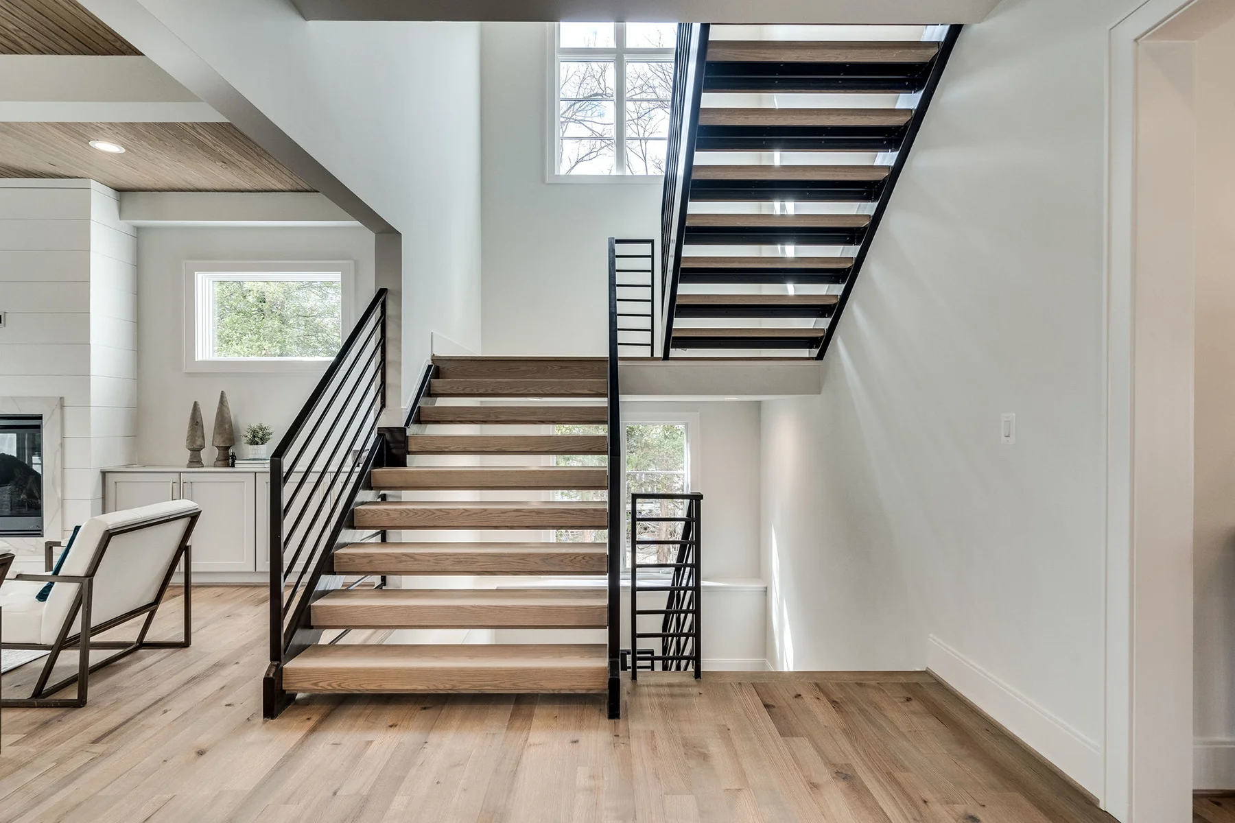 Luxury Entry Way 001