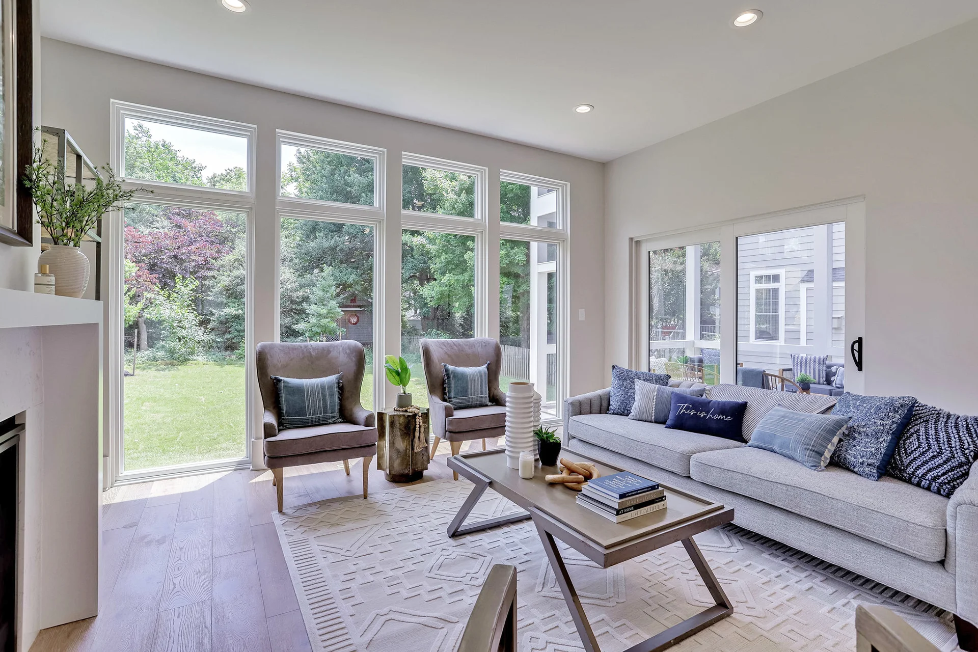 New Home Builder Living Room 008