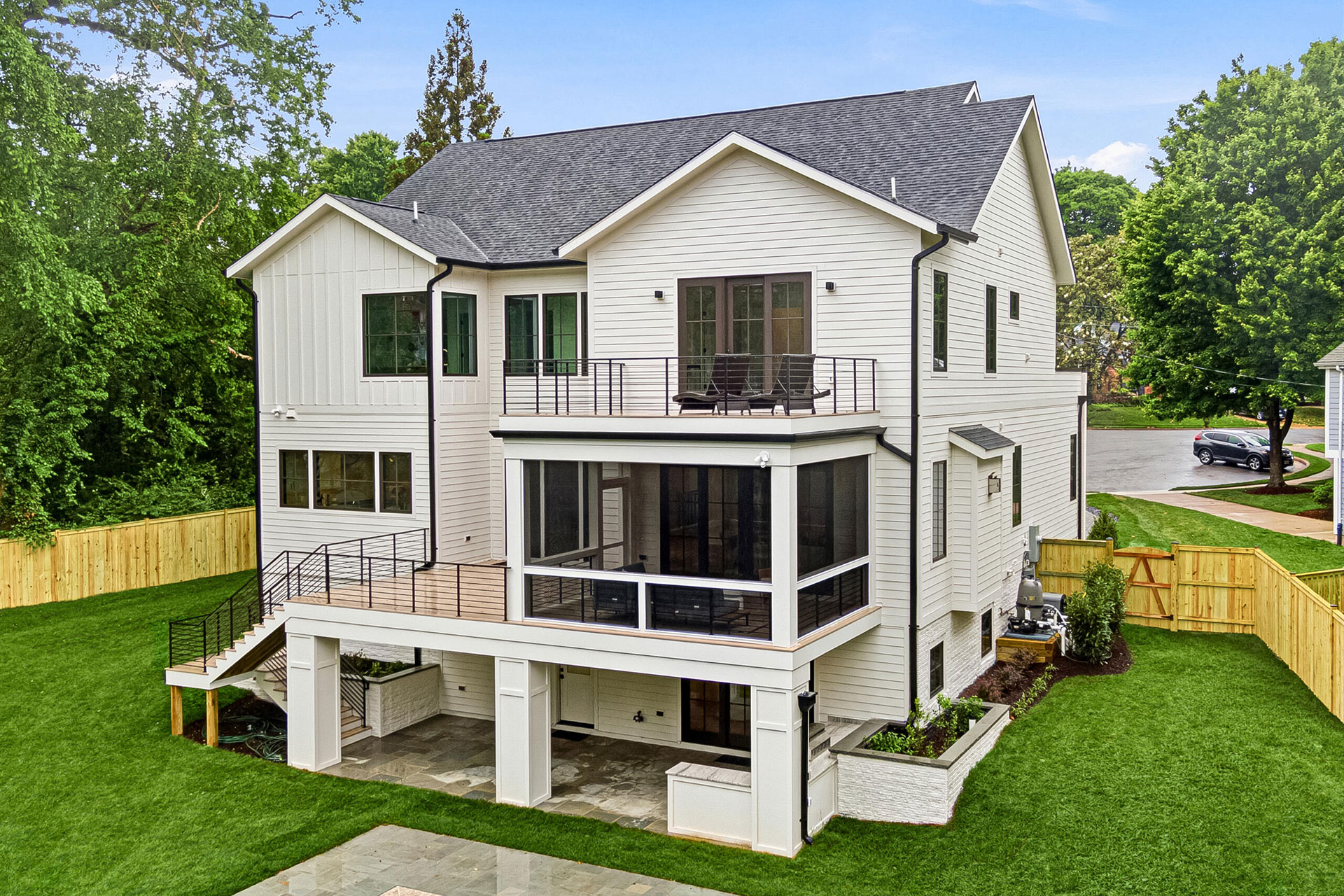 3815 N Abingdon St 100 Rear Exterior