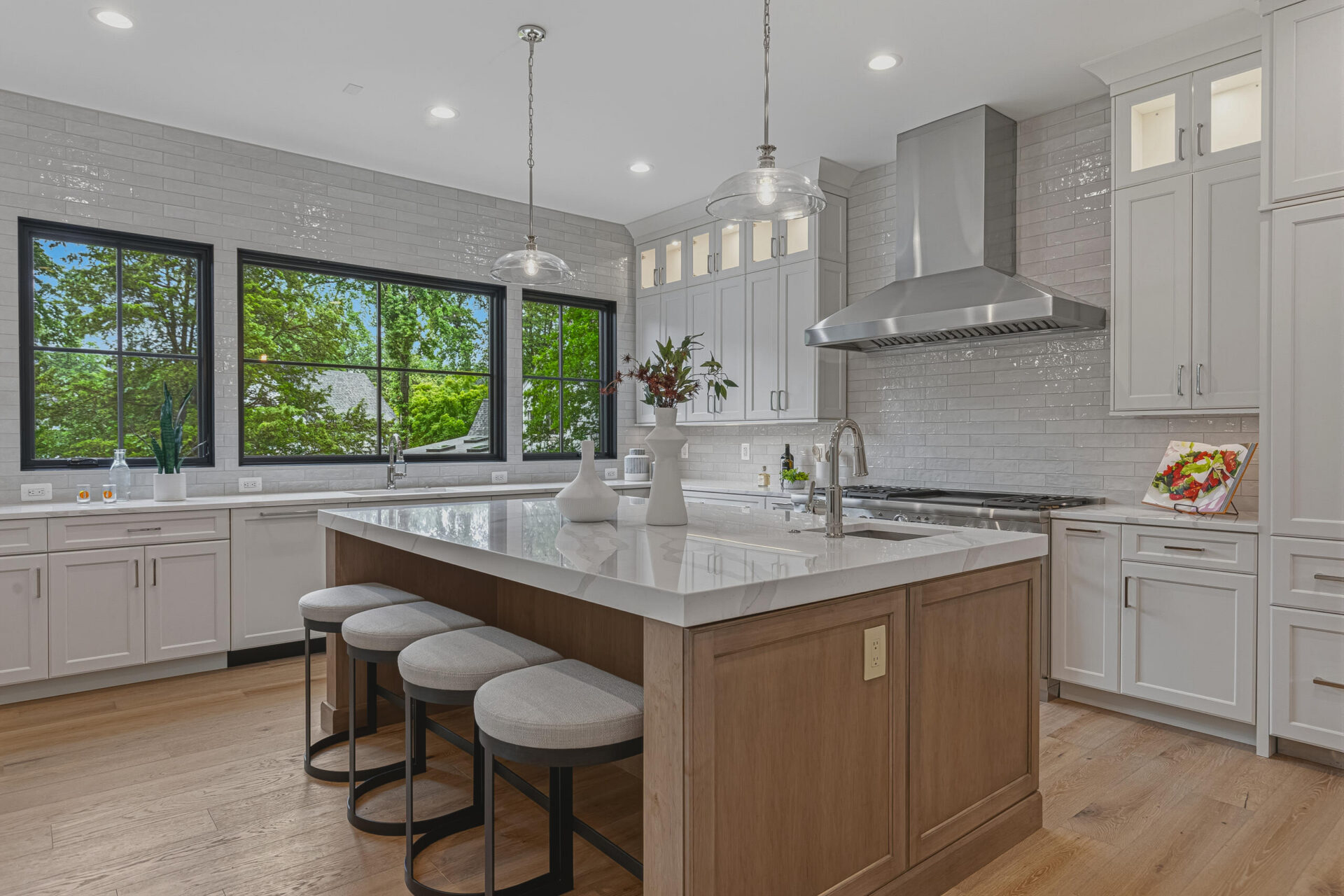 3815 N Abingdon St 13 Kitchen