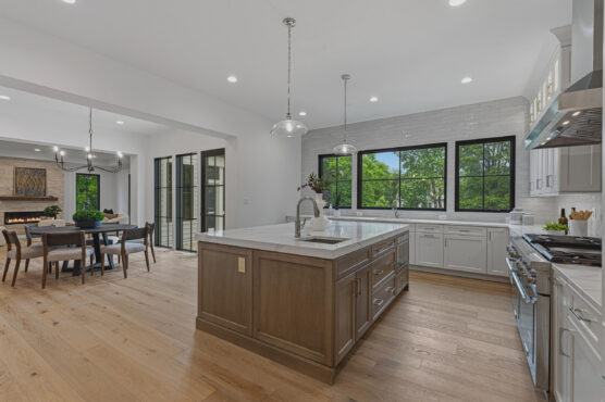 3815 N Abingdon St 15 Kitchen