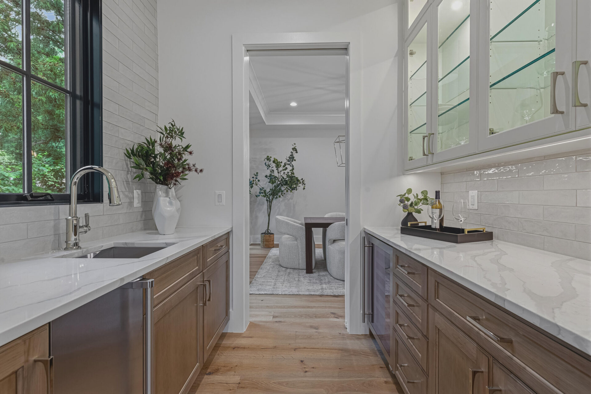 3815 N Abingdon St 21 Butlers Pantry