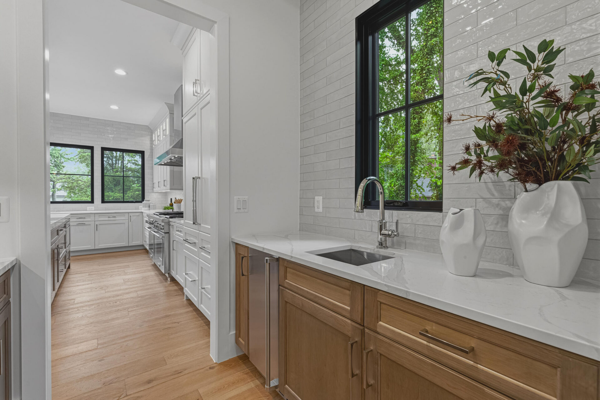 3815 N Abingdon St 22 Butlers Pantry