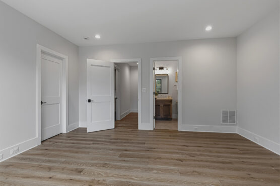 3815 N Abingdon St 50 Upstairs Bedroom
