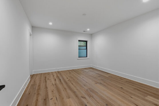 3815 N Abingdon St 76 Basement Bedroom