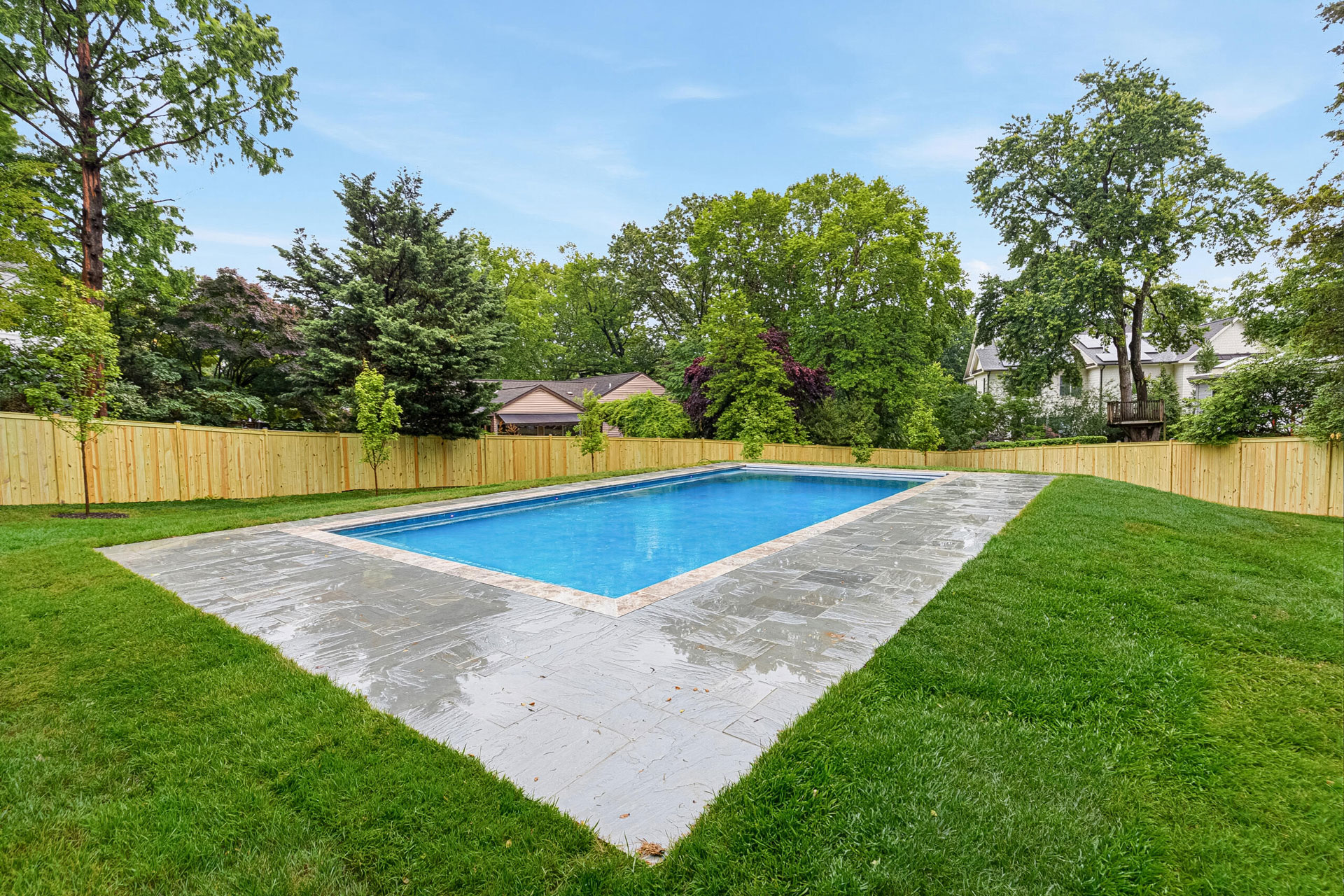 3815 N Abingdon St 88 Pool