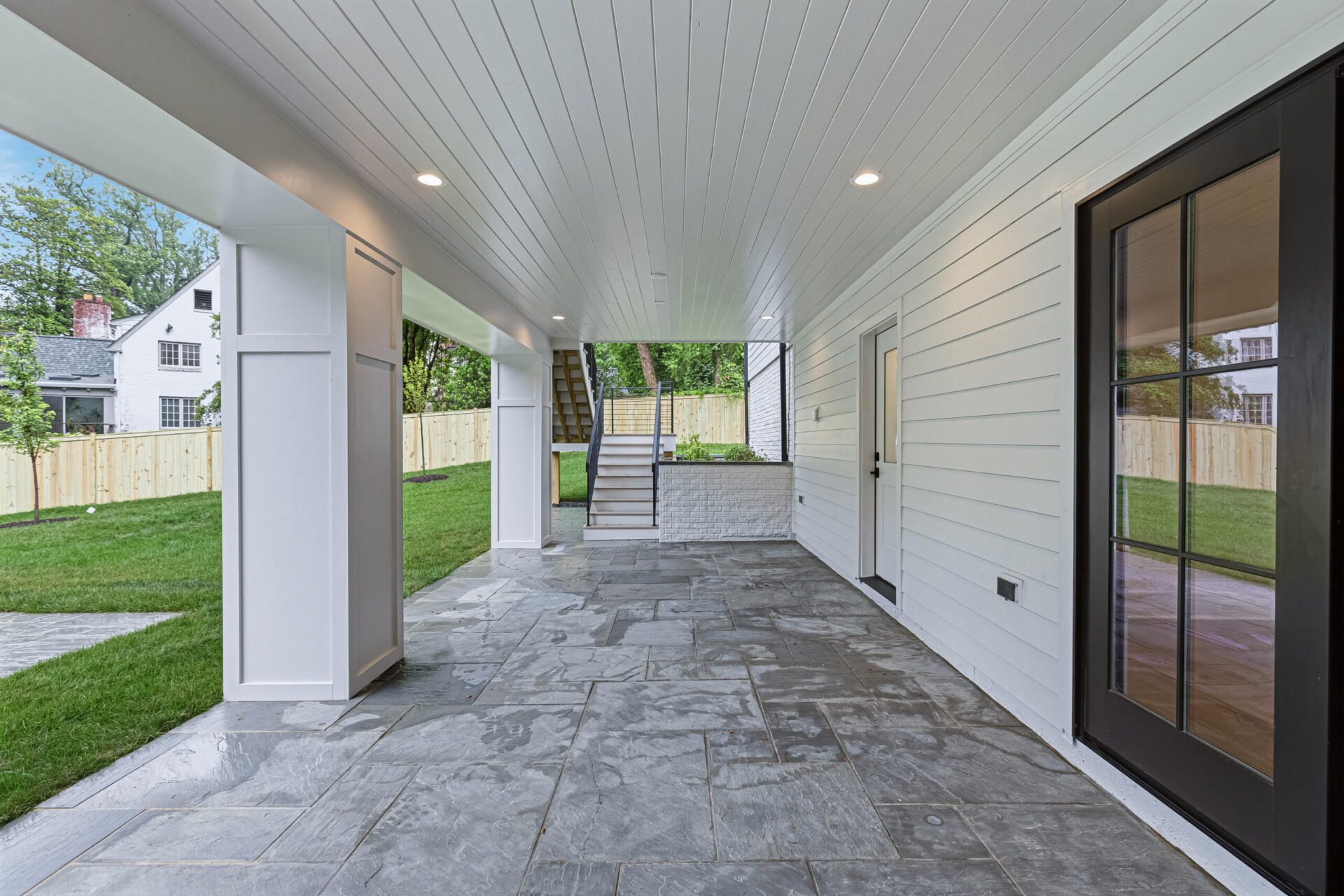 3815 N Abingdon St 96 Covered Porch