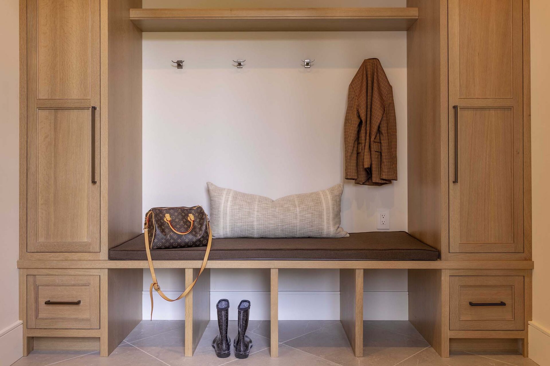 9605 Georgetown Pike Great Falls Va 13